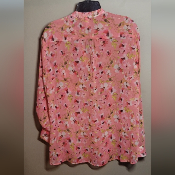 KUT from the kloth large sheer floral blouse button down ajustable sleeve length - Picture 6 of 7